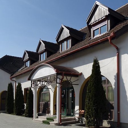Prince Hotel Miercurea Ciuc Exteriör bild