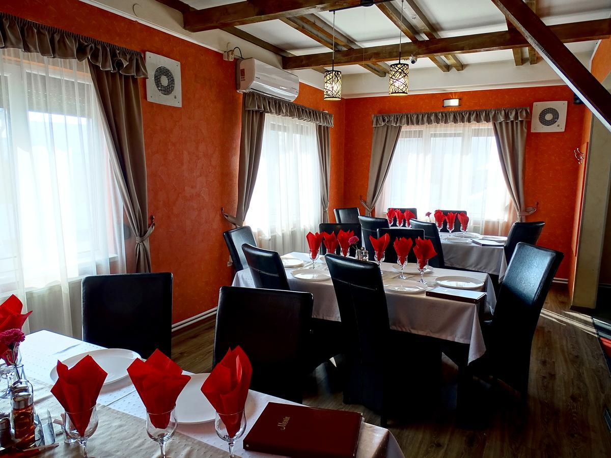 Prince Hotel Miercurea Ciuc Exteriör bild